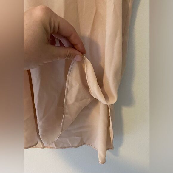 Vince Camuto Cream Relaxed Asymmetrical Sleeveless Tunic - Picture 4 of 6